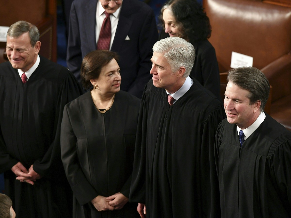 Names of the us supreme court justices new arrivals