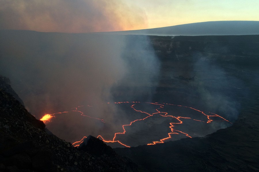 Lava Flows From Hawaii's Kilauea Volcano - The Atlantic