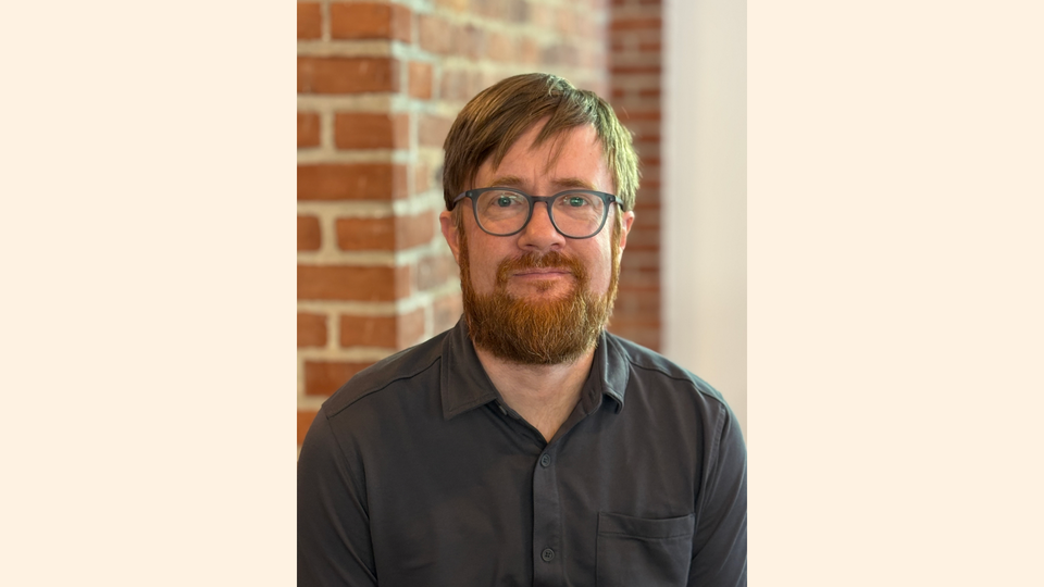 Photo of Tom Bartlett