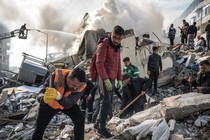 Turkish rescue workers