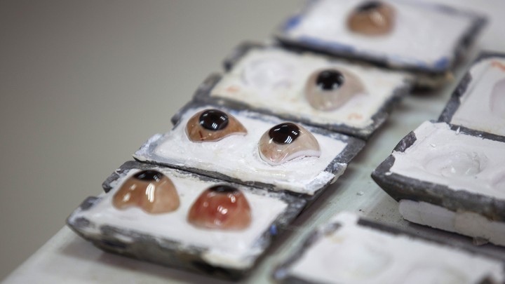 Why Prosthetic Eyes, Made From Acrylic, Are Works of Art - The Atlantic