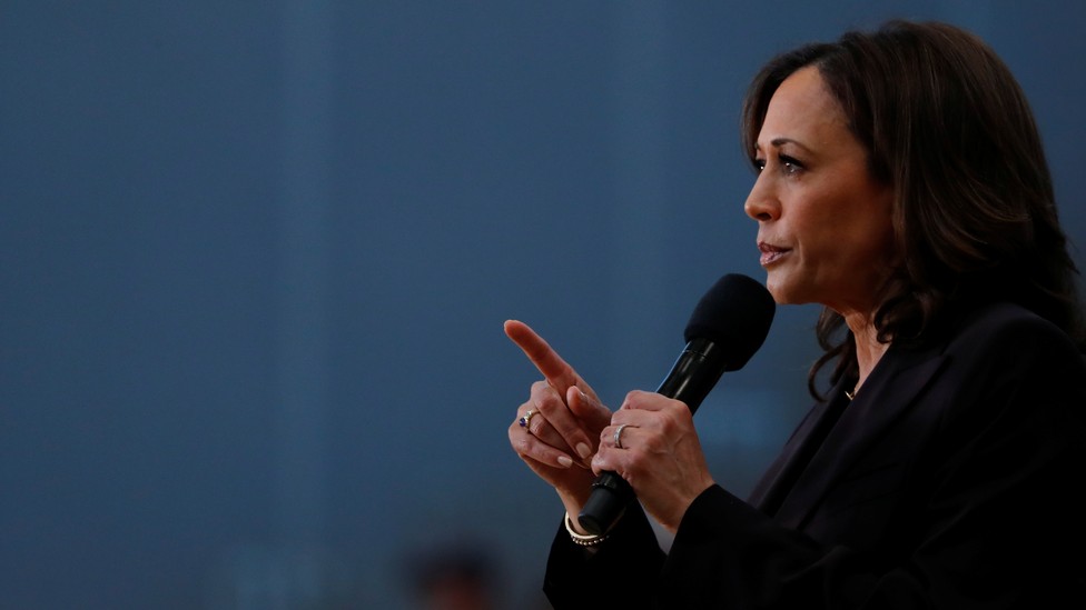 Kamala Harris Shouldn't Endorse Prosecuting Trump - The Atlantic