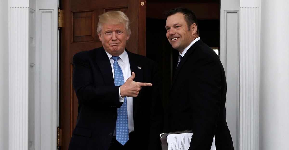 NextImg:Trump Disbands His 'Voter Fraud' Commission