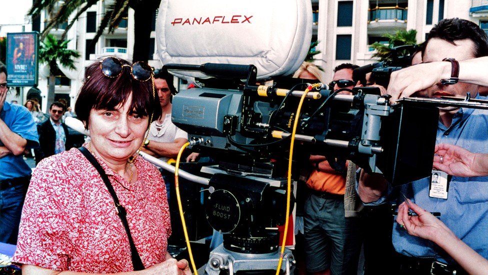 Agnès Varda, Dead At 90: Revisiting 'Faces Places' - The Atlantic