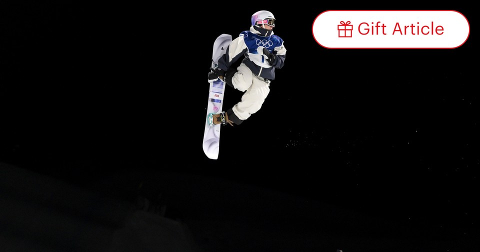 Winter Olympics Photo of the Day: Soaring Through the Dark - The