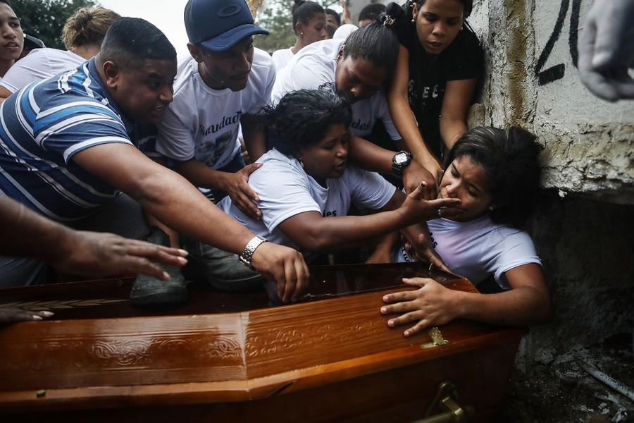 2017 Seen Through the Lens of Mario Tama The Atlantic