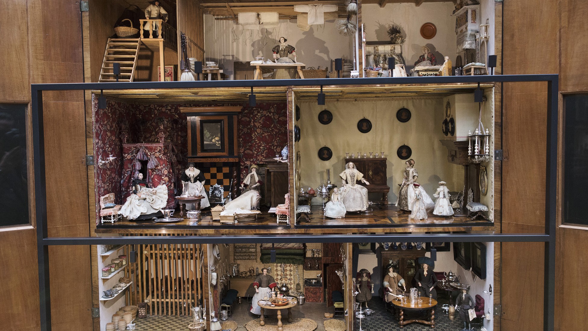 The History Of Dollhouses - The Atlantic