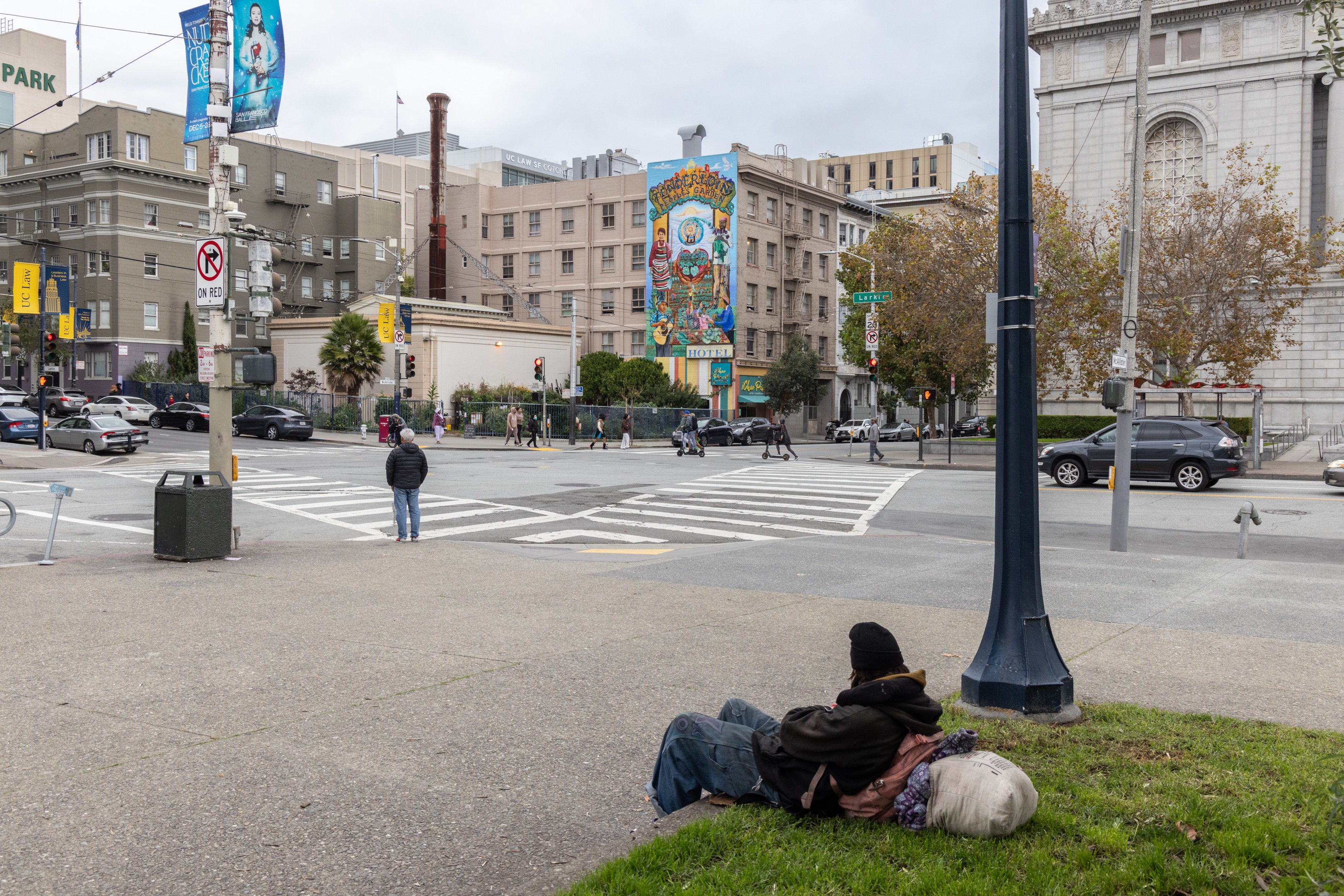 Picture of outside the Civic Center Plaza in San Francisco, Ca.