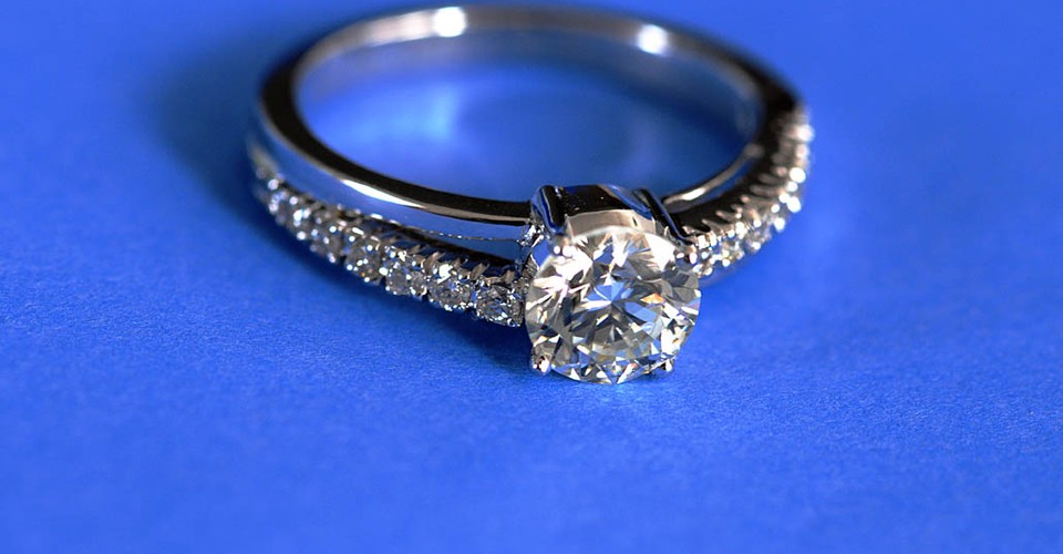 How An Ad Campaign Invented The Diamond Engagement Ring The Atlantic