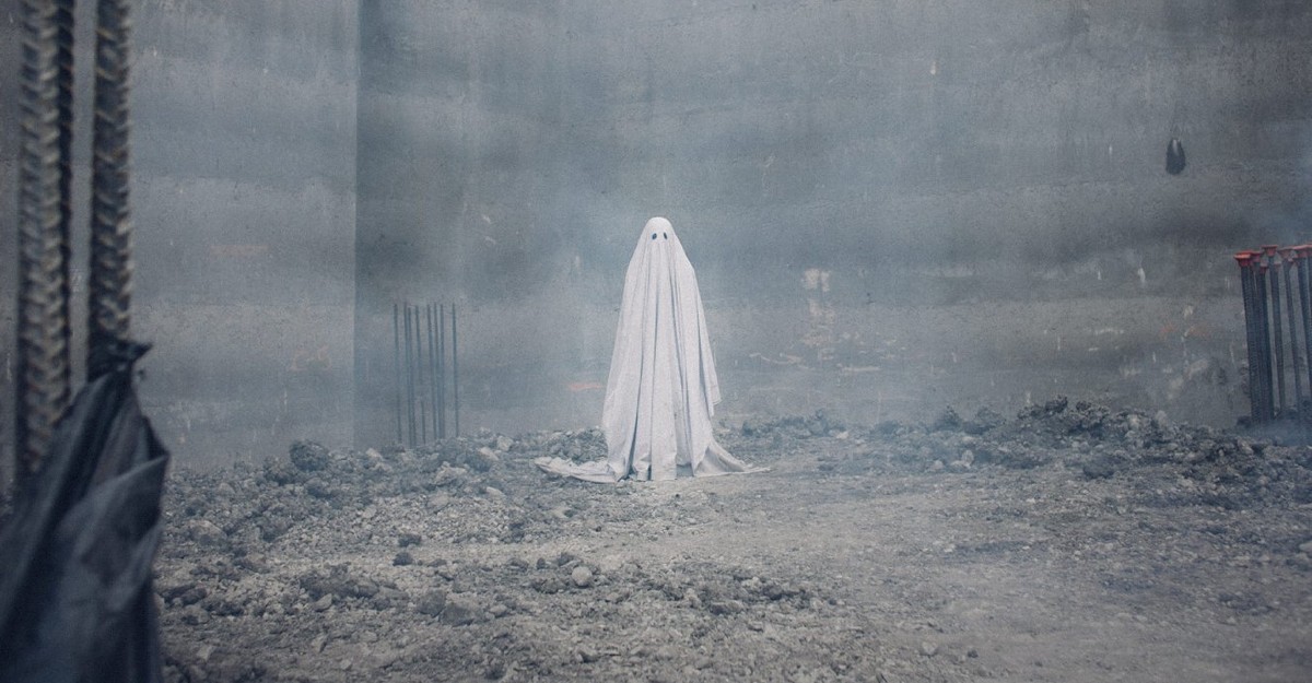 'A Ghost Story' Is a Haunting Modern Fable - The Atlantic