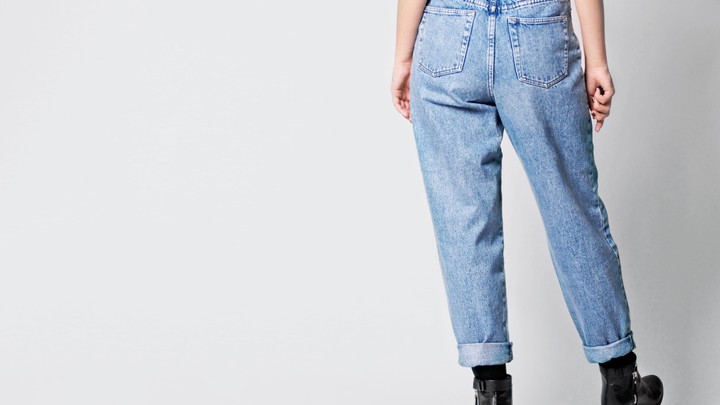 How Mom Jeans Became Cool Again The Atlantic