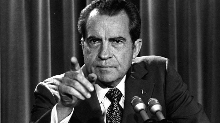 First Super Bowl was blacked out in LA. Then Nixon got mad. - The