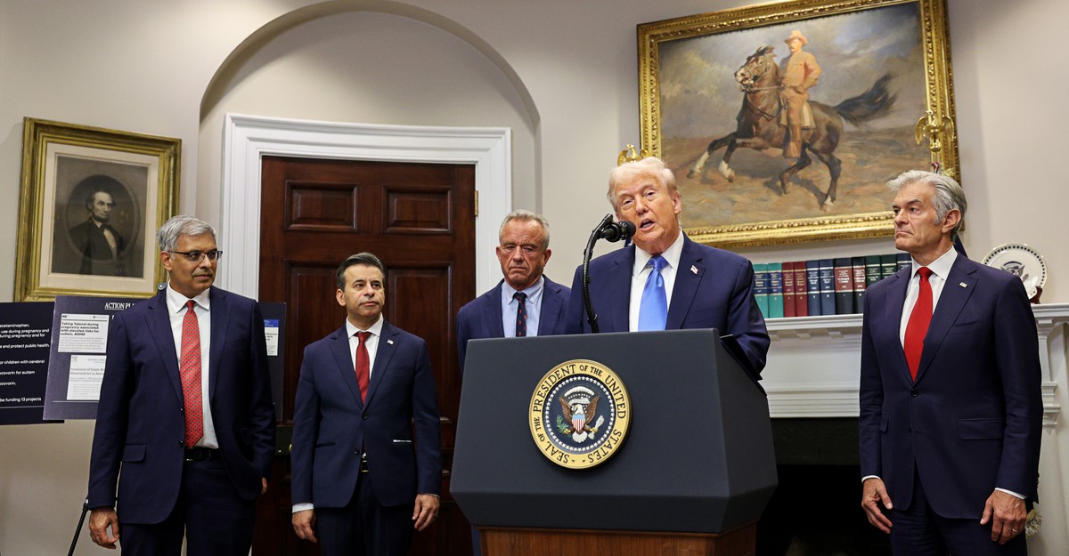 https://cdn.theatlantic.com/thumbor/WGqtWC96JfBI5F92fzfyqgRlRvg=/0x90:3995x2171/1200x625/media/img/mt/2025/09/2025_09_TrumpAutism/original.jpg