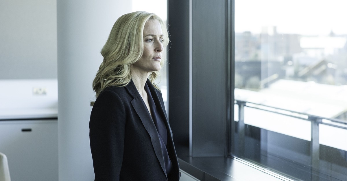Review: Netflix's 'The Fall' Comes to a Maddening End in Its Third ...