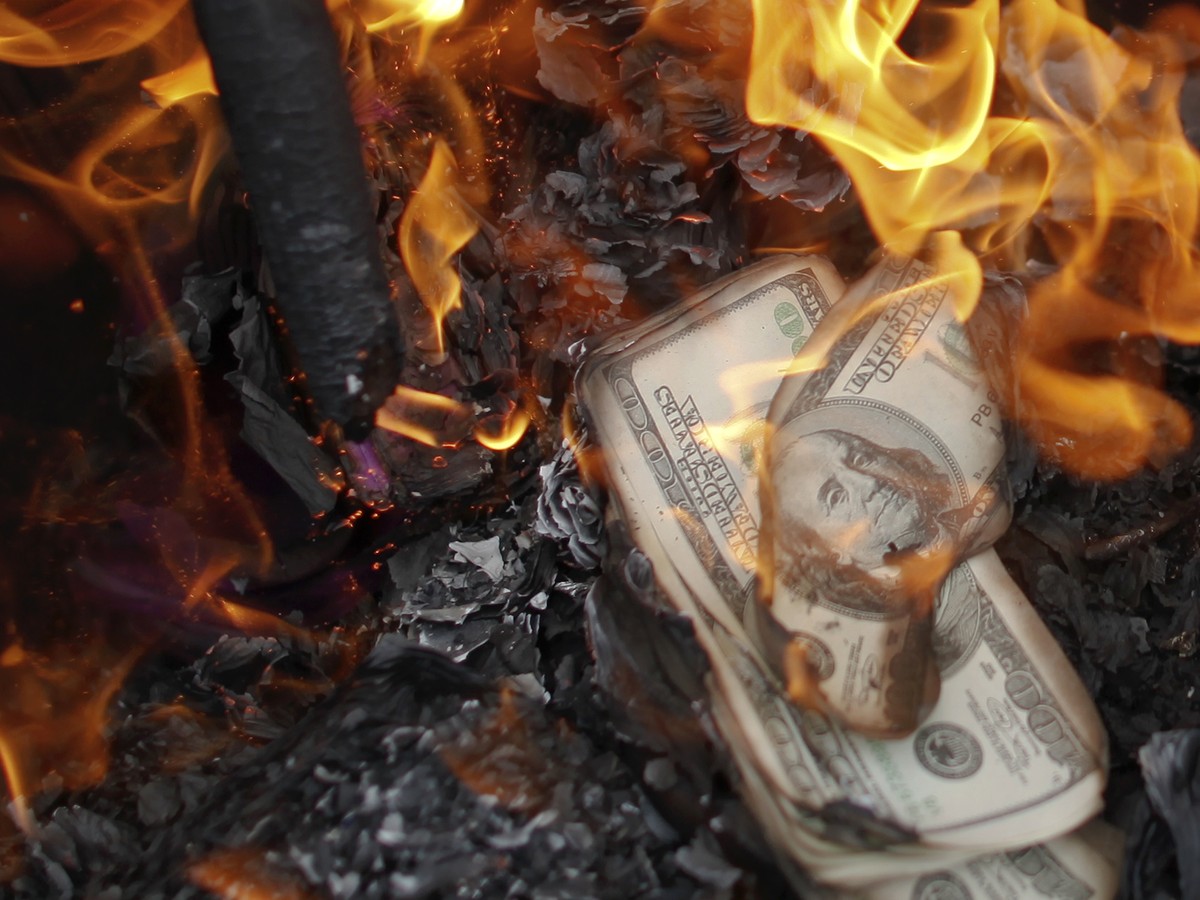 The Two Biases That Keep People From Saving Money - The Atlantic