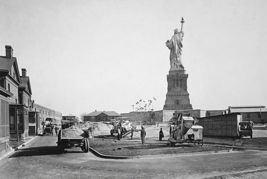 Photos The Statue Of Liberty Mother Of Exiles The Atlantic