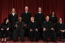 official portrait of supreme court justices