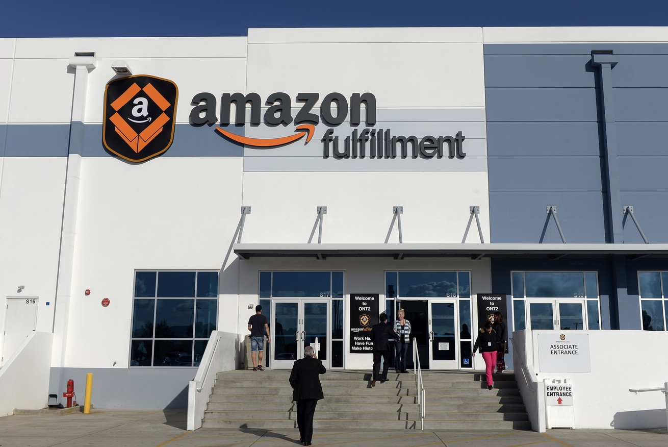 When Amazon Opens Warehouses - The Atlantic
