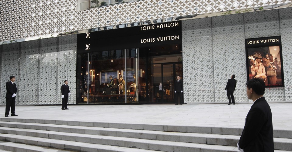 Πέθανε ο Patrick - Louis Vuitton 