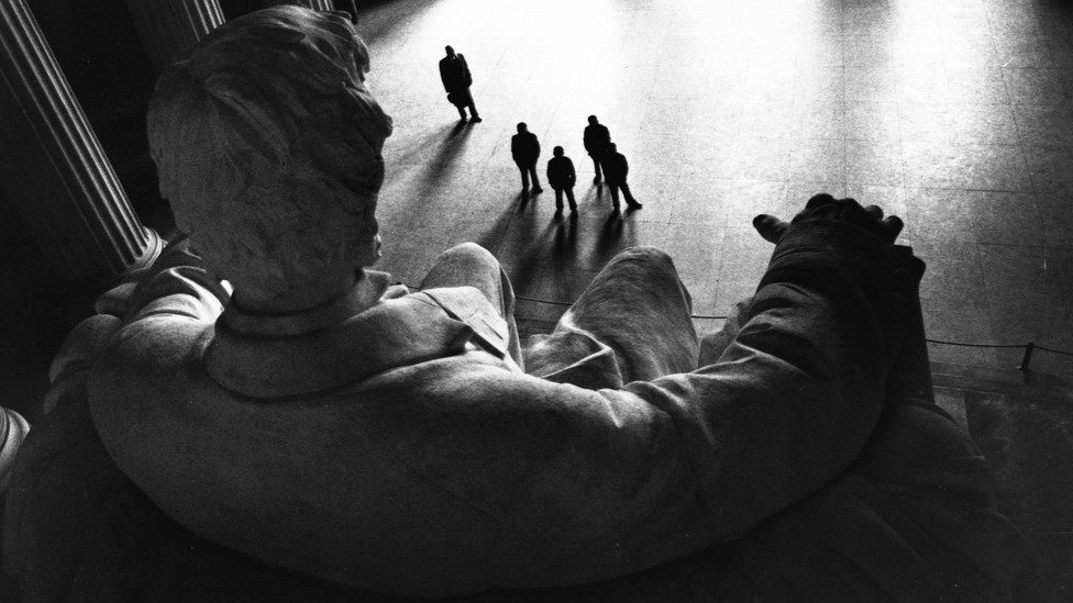 photo of the Lincoln Memorial