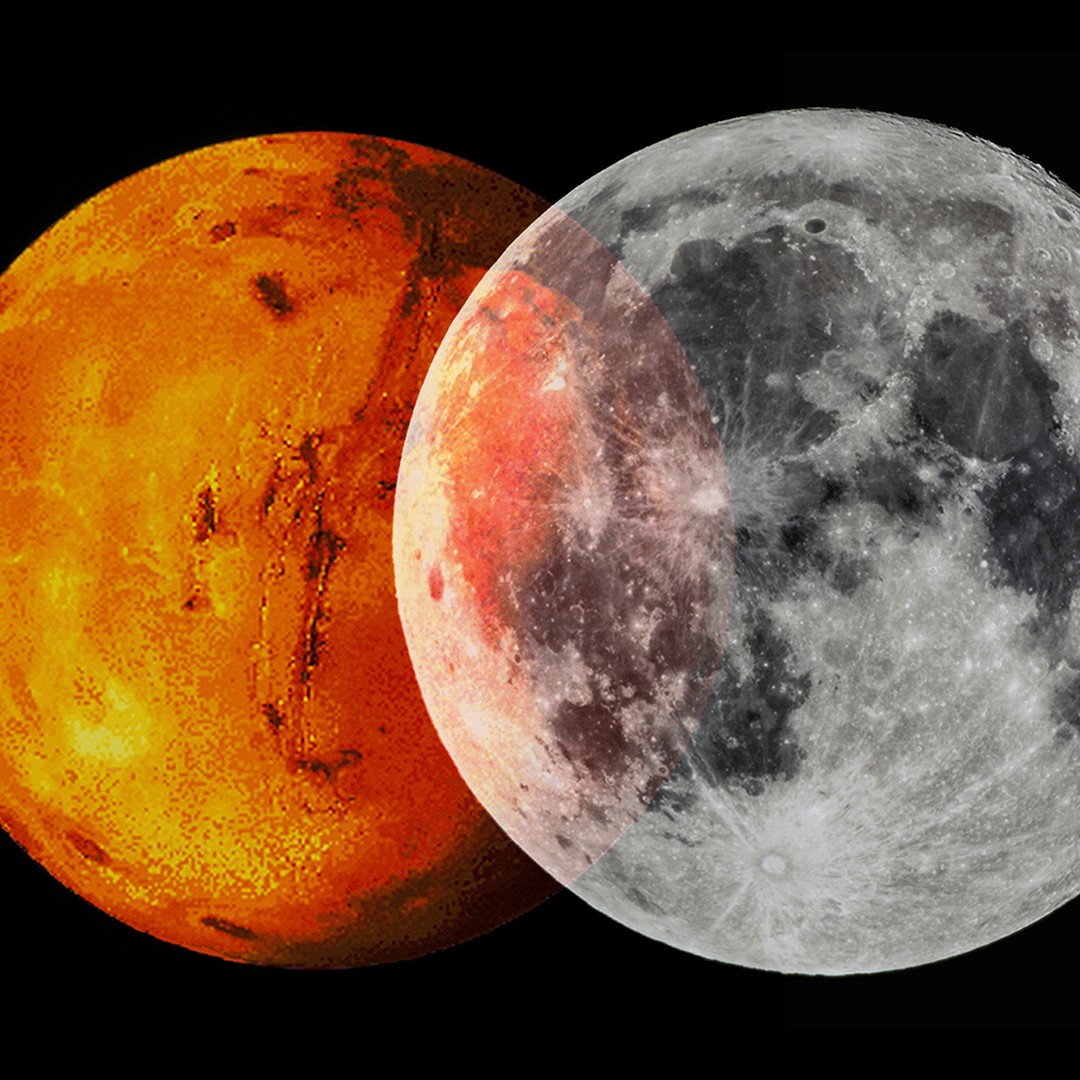 two moons mars has