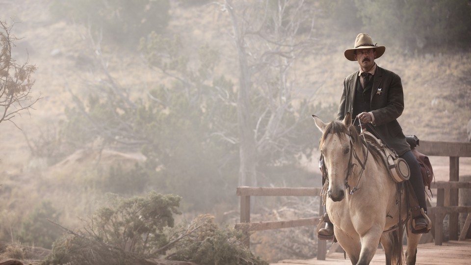 Sheriff Bill McNue (Scoot McNairy) in 'Godless'