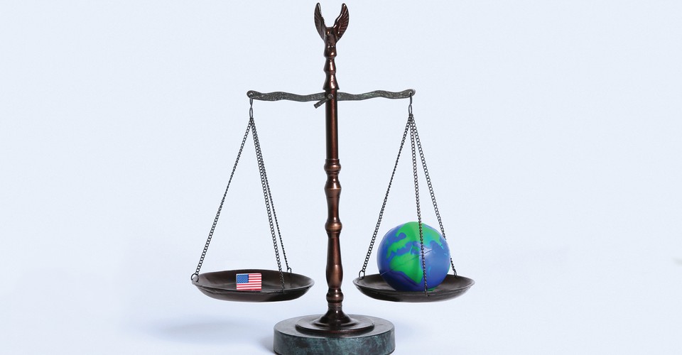 Stephen Breyer American Courts Can T Ignore The World The Atlantic