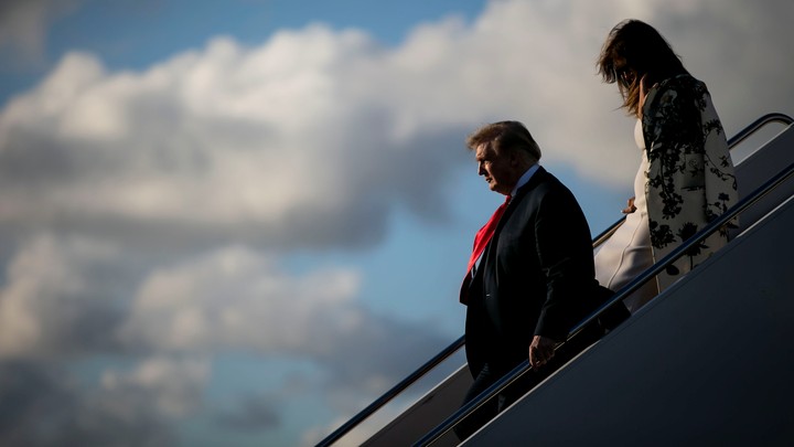 Donald and Melania Trump head to Mar-a-Lago for Easter weekend.