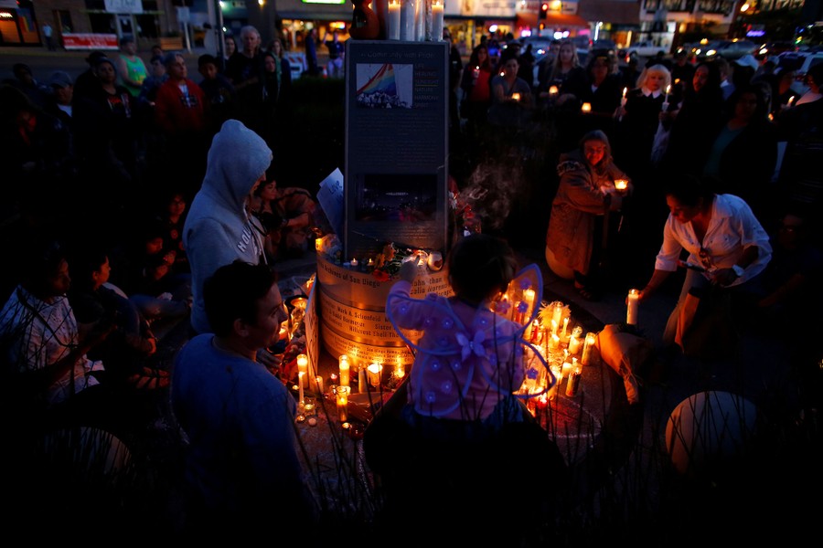 Hundreds gather for mass candlelit vigil for nine victims in Belgrade school  shooting - World News - Mirror Online