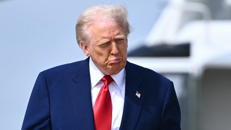 Picture of Trump, looking confused