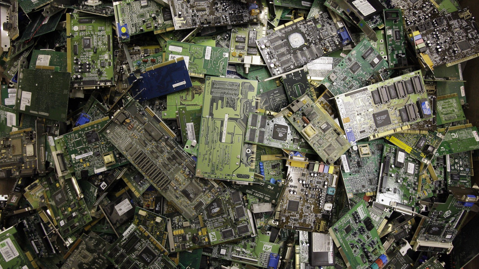 will pay you in gift cards to recycle your old electronics