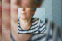 blurry repeating picture of a woman