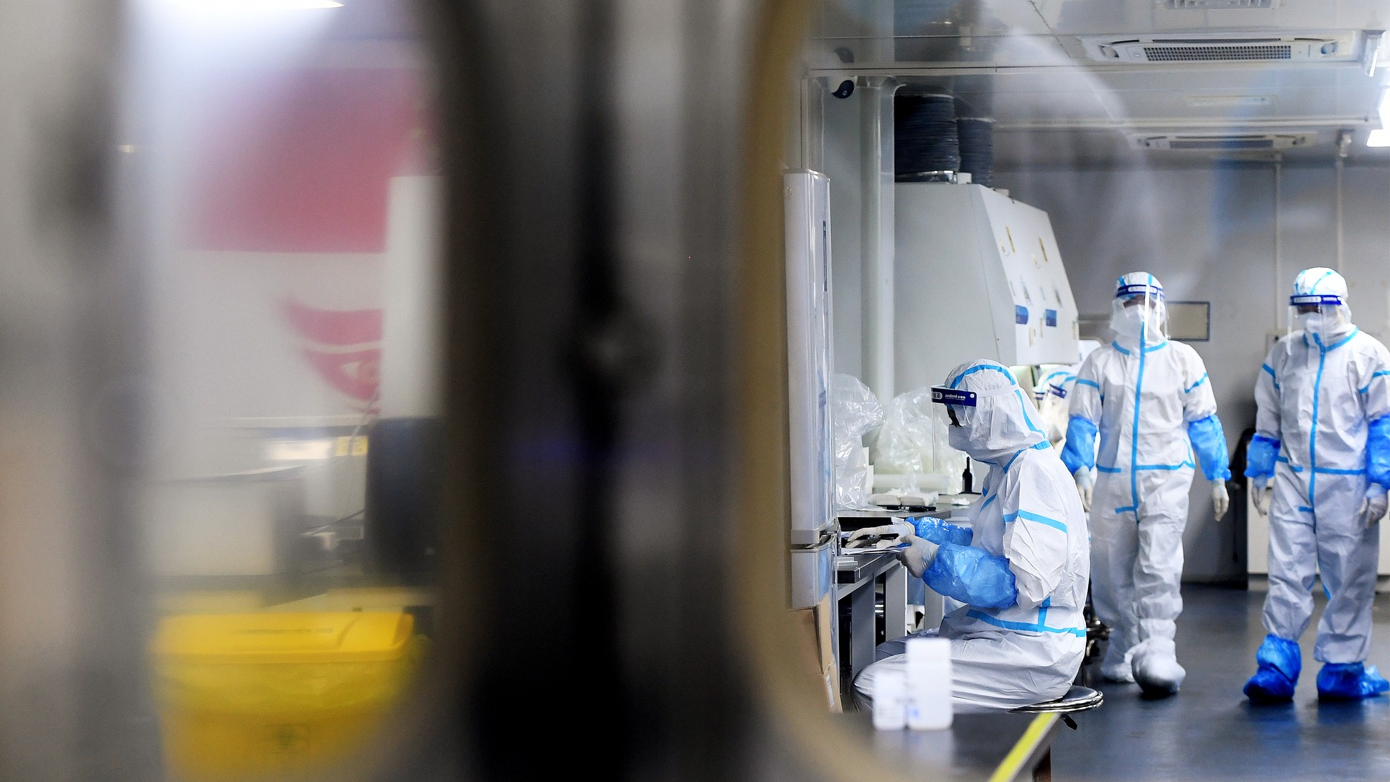 The COVID-Origins Debate Has Split Into Parallel Worlds - The Atlantic