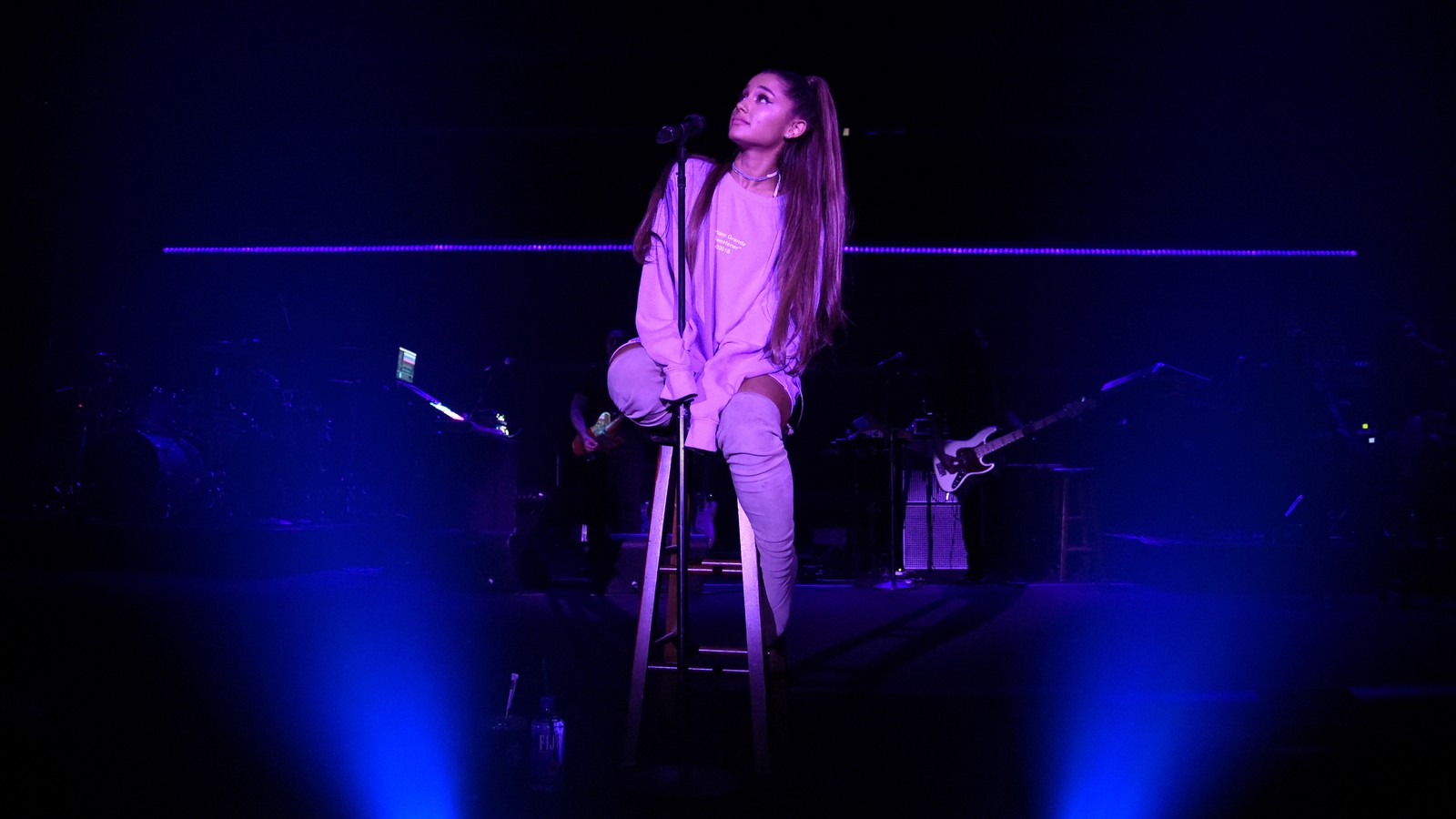 Ariana Grande's 'NASA' Song and the Emptiness of Space - The Atlantic