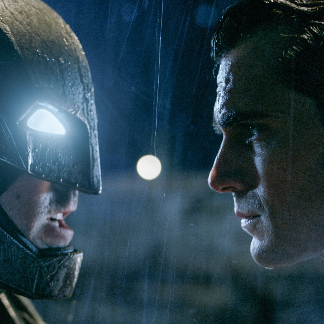 Movie Review: Zack Snyder's 'Batman v Superman: Dawn of Justice,' Starring  Ben Affleck, Henry Cavill, and Gal Gadot, Is a Tangled Mess - The Atlantic