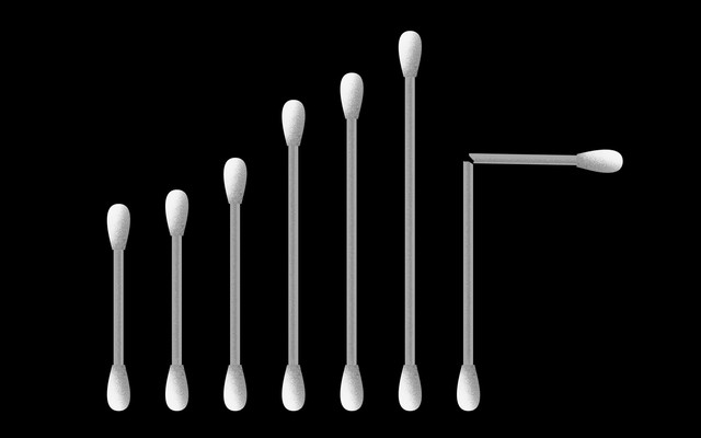 Cotton swabs increasing in size, with one broken