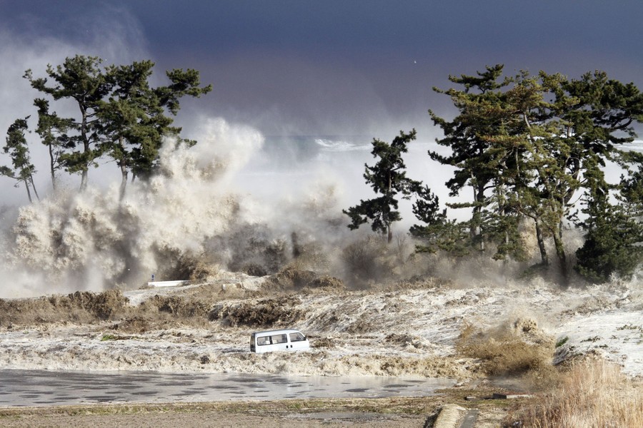 Fukushima tsunami taille