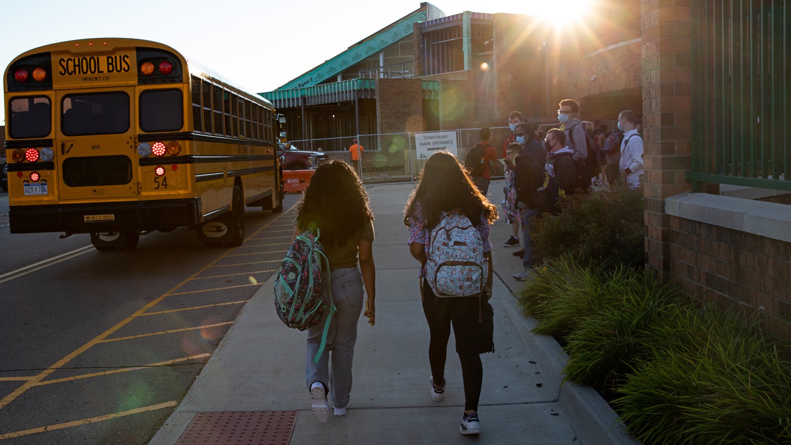 State health officials say school districts can decide on mask enforcement