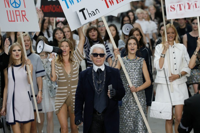 Karl Lagerfeld's Death Marks the End of an Era - The Atlantic