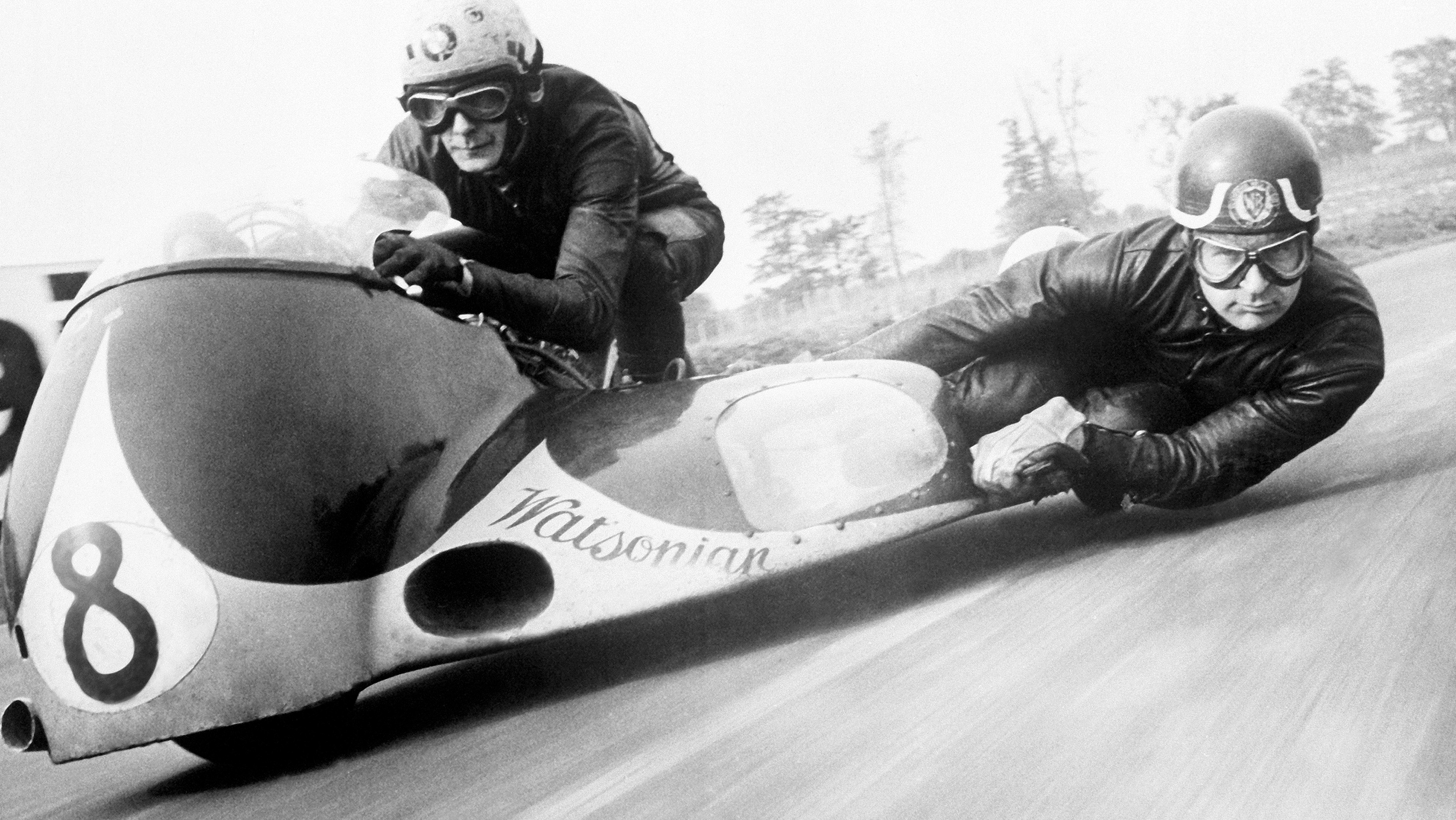 Photos: A Century of Sidecar Racing
