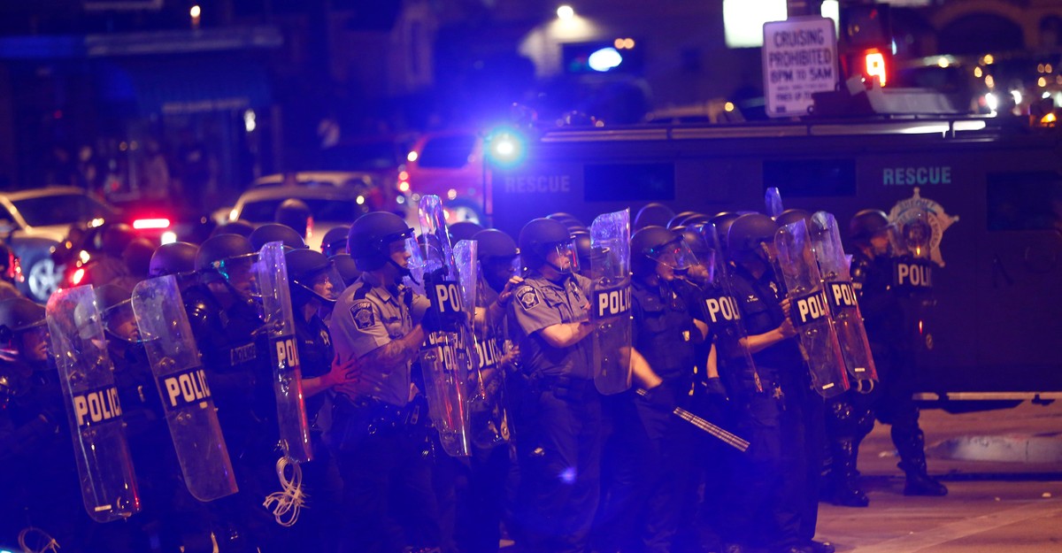 The Second Night of Protests in Milwaukee Turned Violent - The Atlantic