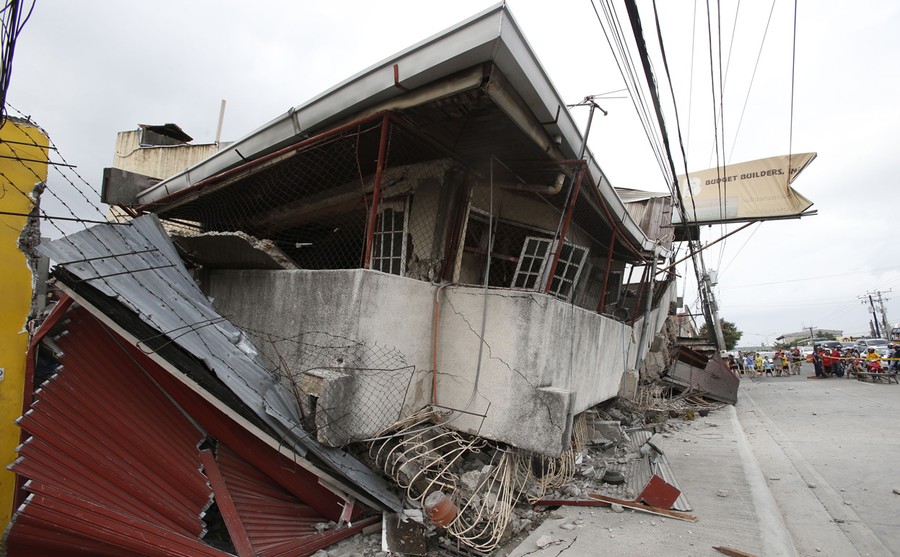 Powerful Earthquake Strikes The Philippines - The Atlantic