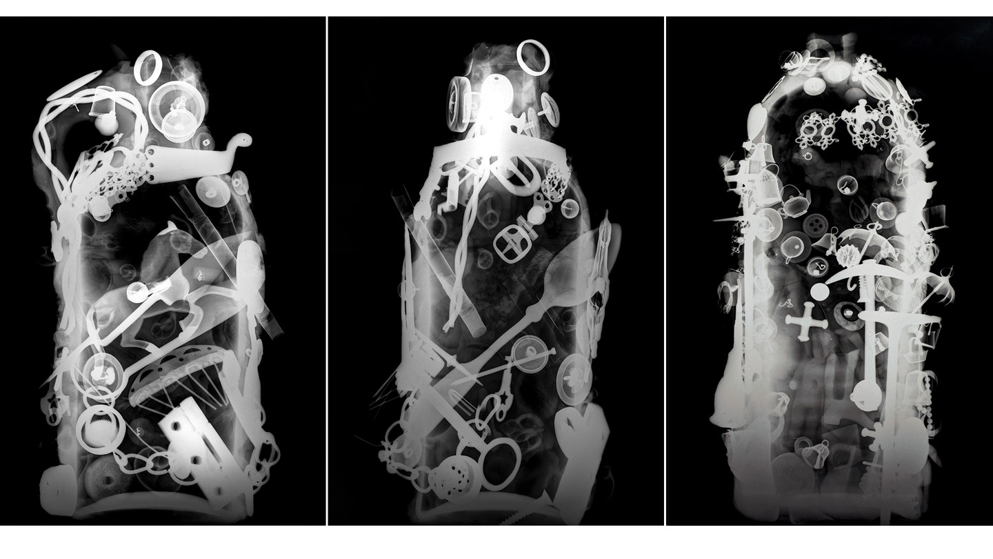 X-rays of three memory jugs
