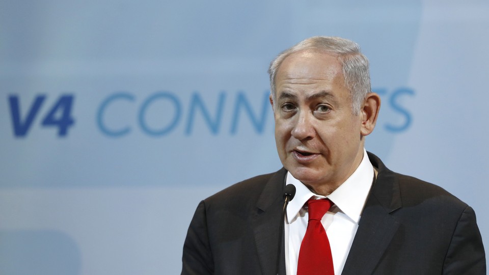 Netanyahu attends a news conference in Budapest on July 19, 2017. 