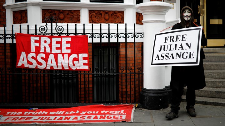 A person demonstrates in front of Ecuador's embassy in London, where Julian Assange was staying until his arrest.
