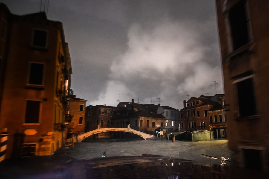 Photos of Venice Underwater: The Highest Tide in 50 Years - The Atlantic