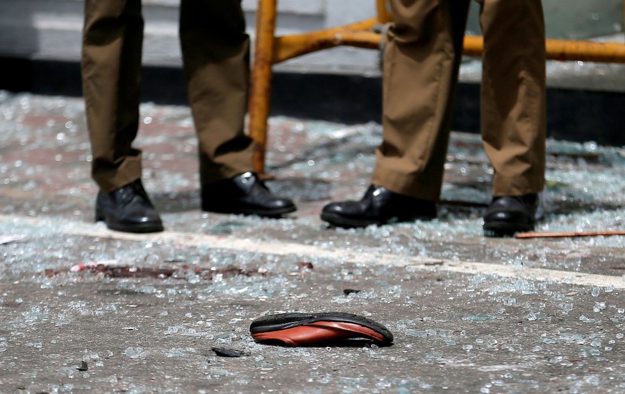 Photos Mourning And Anguish After The Devastating Attacks In Sri Lanka The Atlantic