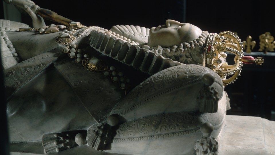 A stone effigy of Queen Elizabeth I in Westminster Abbey.