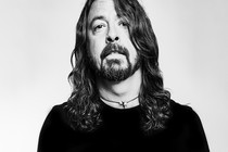 Black-and-white photo of Dave Grohl