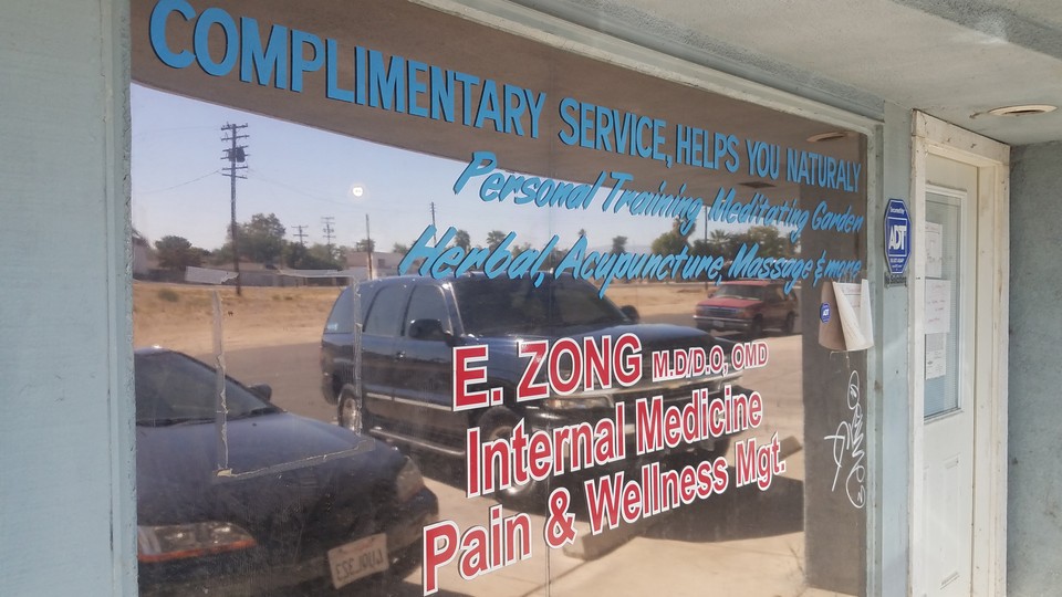 The facade of Edwin Zong's opioid-treatment clinic